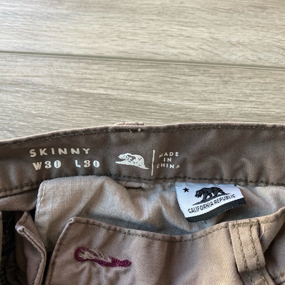 Bullhead Pants - Picture 4 of 4